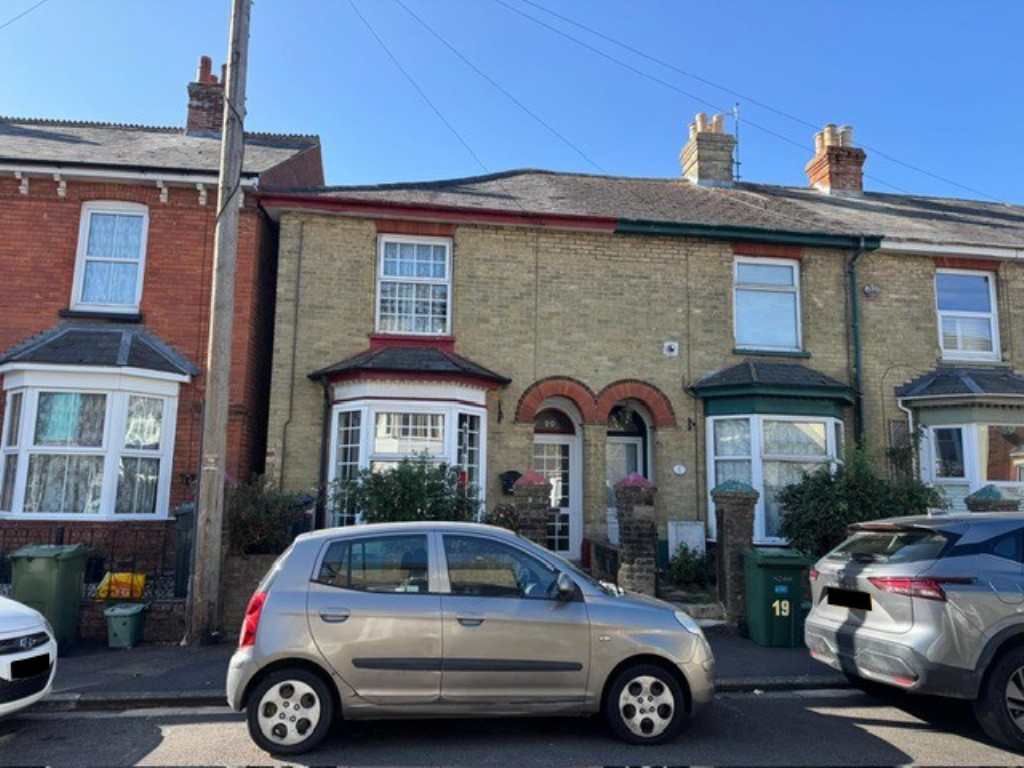 Lot: 160 - THREE-BEDROOM TOWN CENTRE HOUSE - Front Elevation